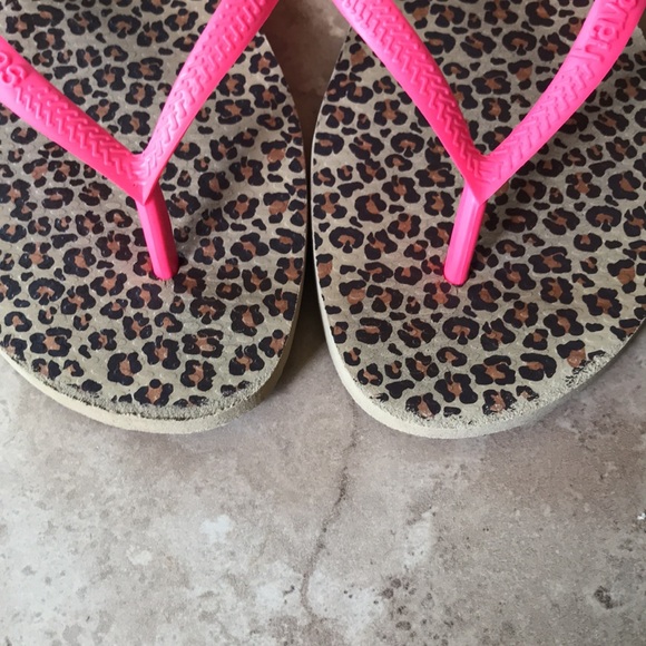 Havaianas Leopard Print Women’s Flip Flops Size 6 - Picture 4 of 6